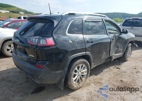 2019 Jeep Cherokee Latitude 4X4 from USA, damaged, VIN 1C4PJMCX1KD365228